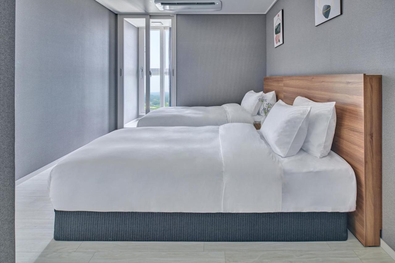 Gangneung Chonpines Ocean Suites Hotel Eksteriør bilde