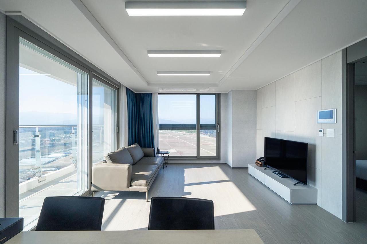 Gangneung Chonpines Ocean Suites Hotel Eksteriør bilde