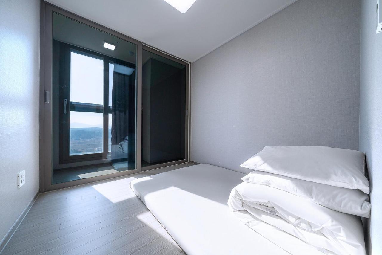 Gangneung Chonpines Ocean Suites Hotel Eksteriør bilde