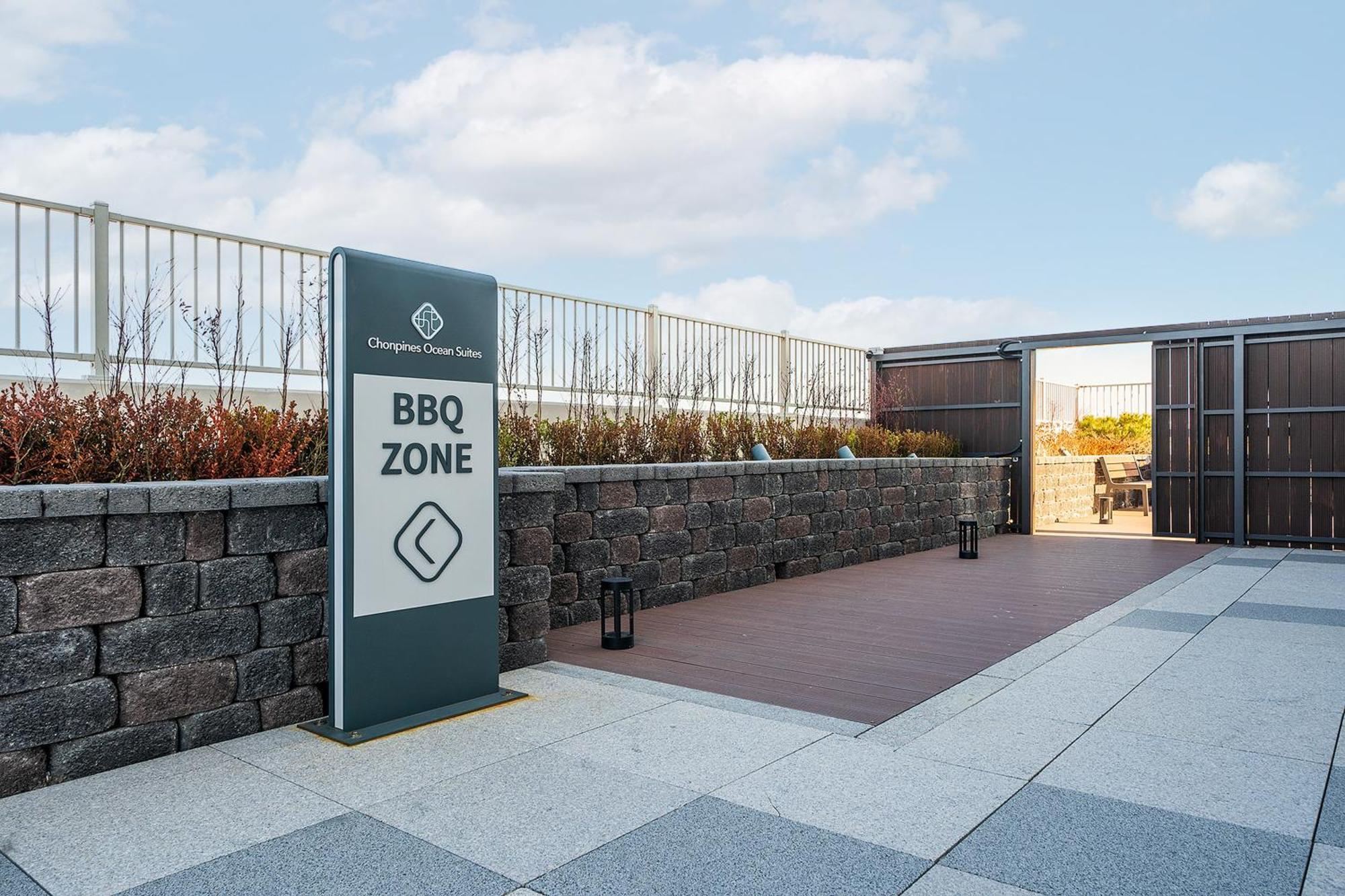 Gangneung Chonpines Ocean Suites Hotel Eksteriør bilde