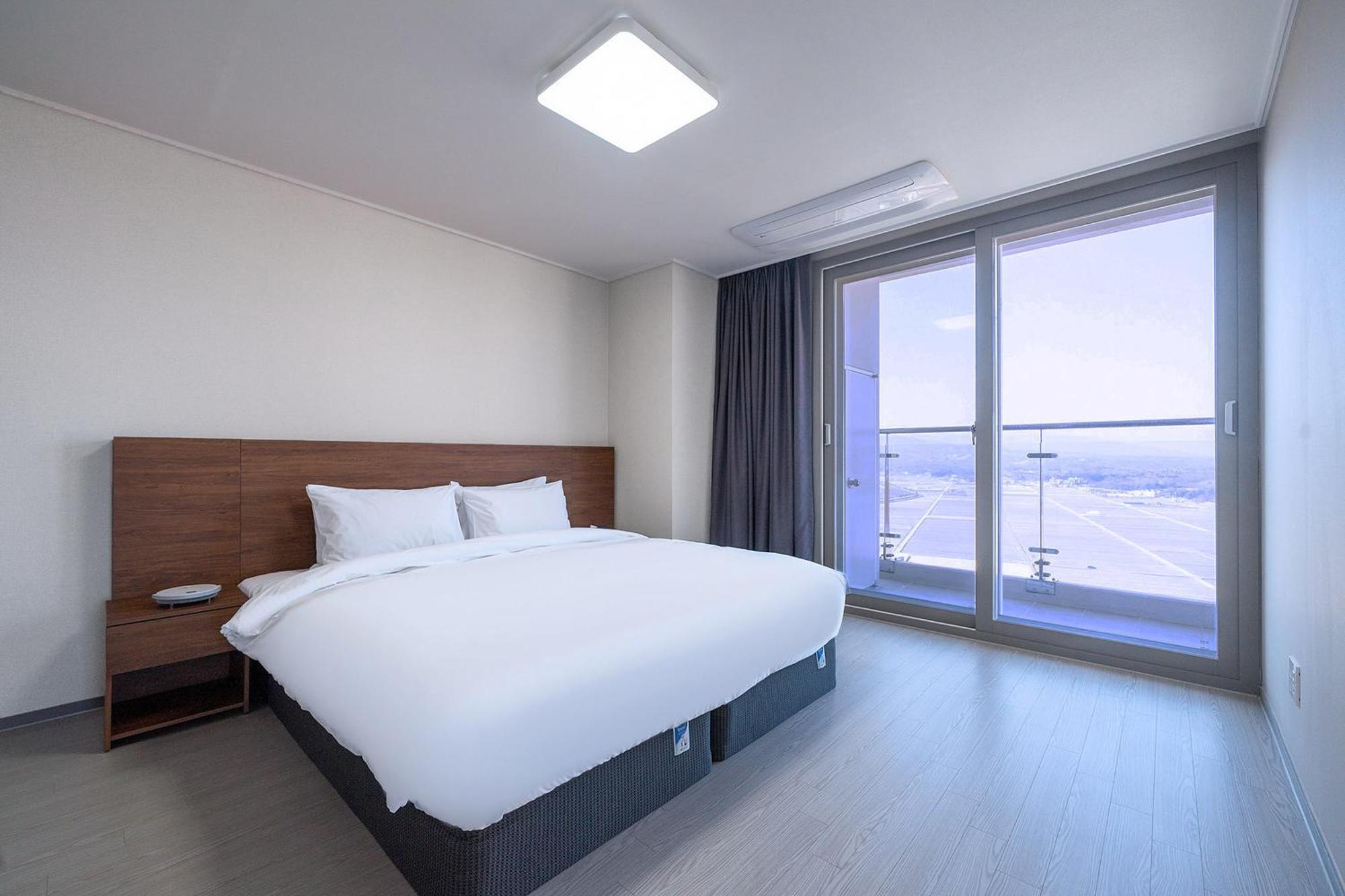 Gangneung Chonpines Ocean Suites Hotel Eksteriør bilde