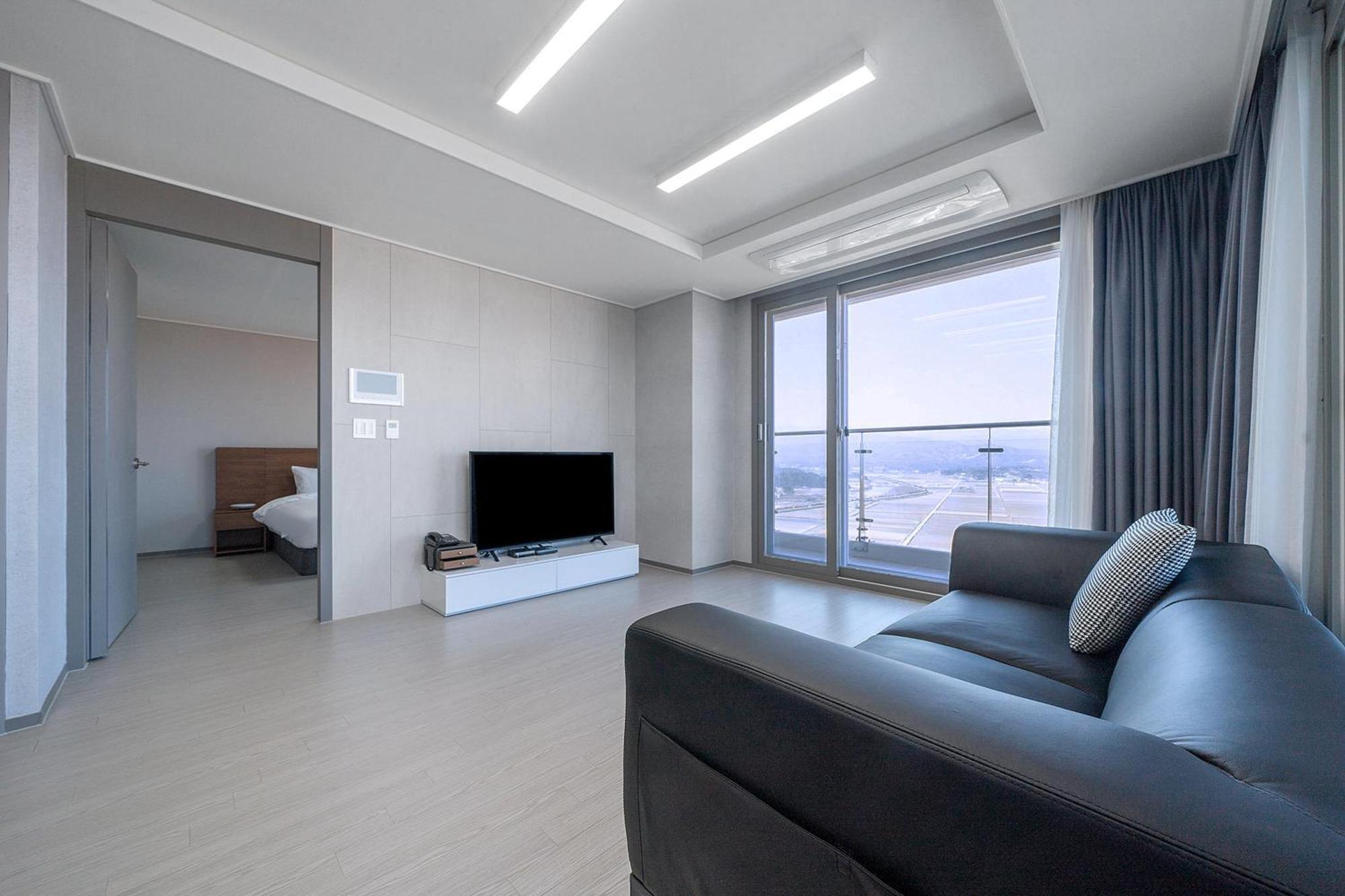 Gangneung Chonpines Ocean Suites Hotel Eksteriør bilde